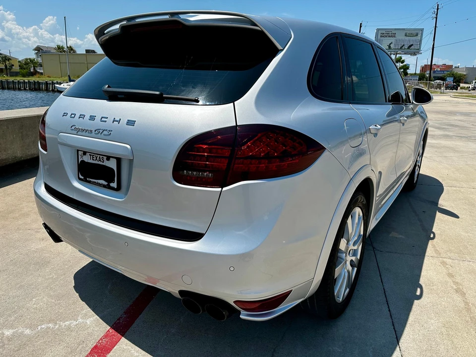 2013 Porsche 958 Cayenne GTS - Image 17 of 31