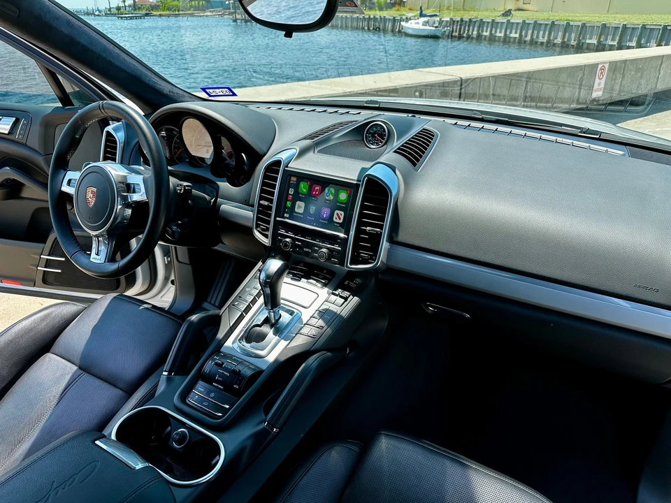 2013 Porsche 958 Cayenne GTS - Image 25 of 31