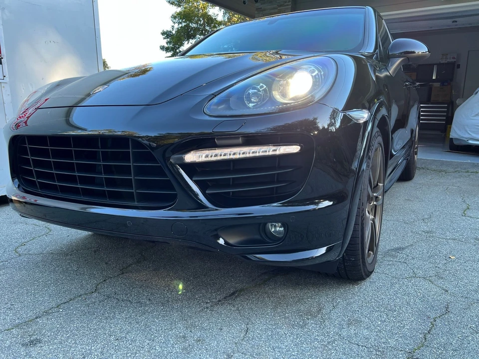 2013 Porsche 958 Cayenne GTS - Image 2 of 21