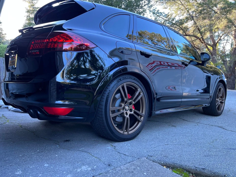 2013 Porsche 958 Cayenne GTS - Image 5 of 21
