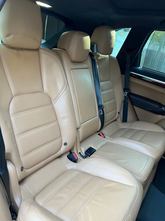 2013 Porsche 958 Cayenne GTS - Image 12 of 21