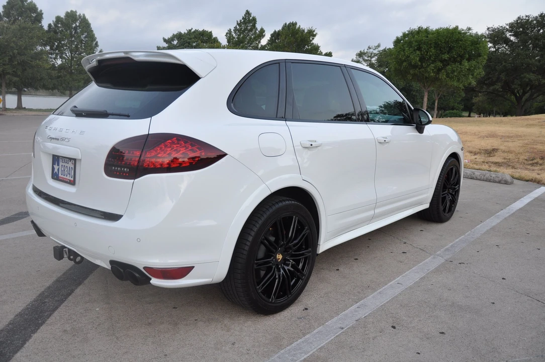 2013 Porsche 958 Cayenne GTS - Image 3 of 31