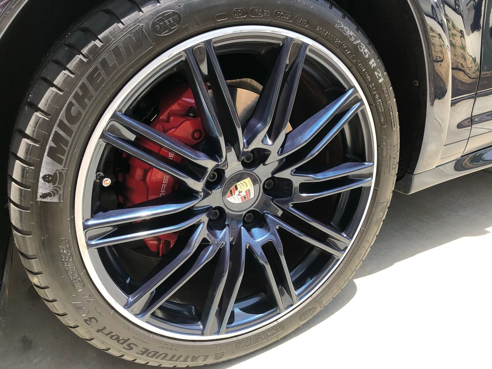 2013 Porsche 958 Cayenne GTS - Image 31 of 31