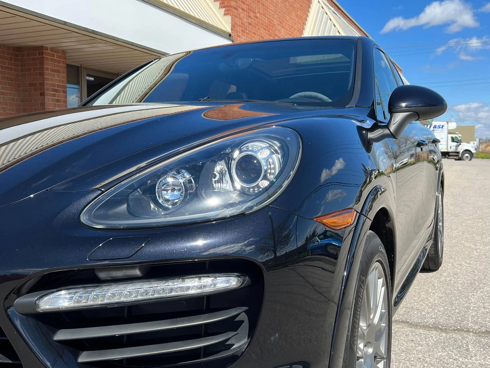 2013 Porsche 958 Cayenne GTS - Image 17 of 31