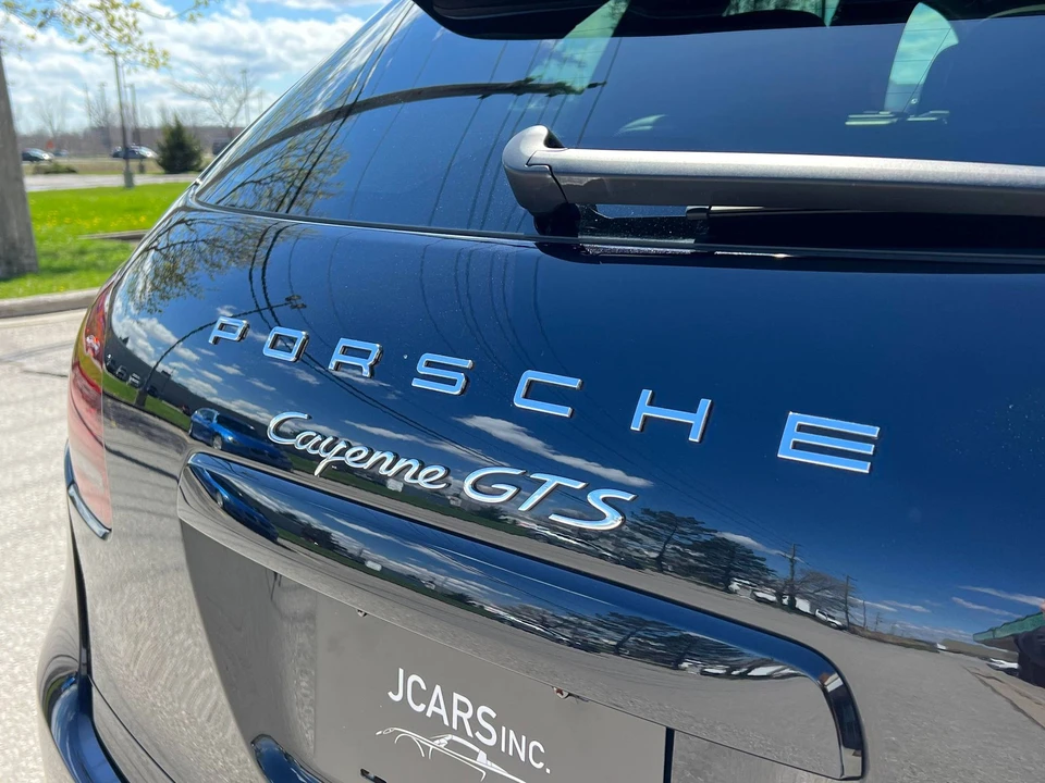 2013 Porsche 958 Cayenne GTS - Image 7 of 31