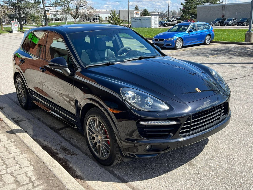 2013 Porsche 958 Cayenne GTS - Image 11 of 31
