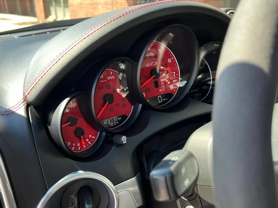 2013 Porsche 958 Cayenne GTS - Image 24 of 31