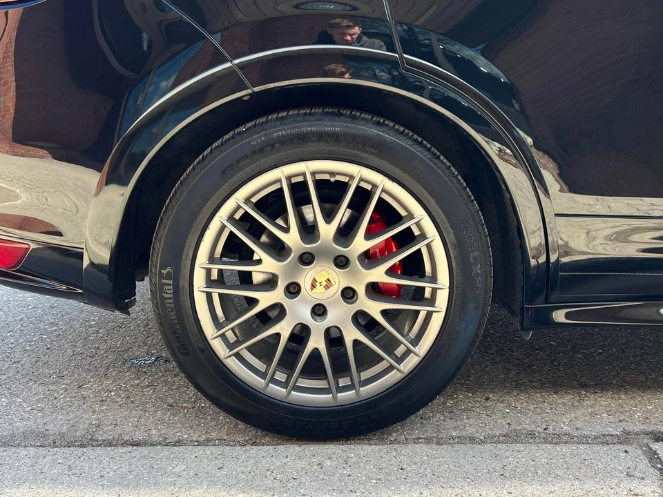 2013 Porsche 958 Cayenne GTS - Image 15 of 31