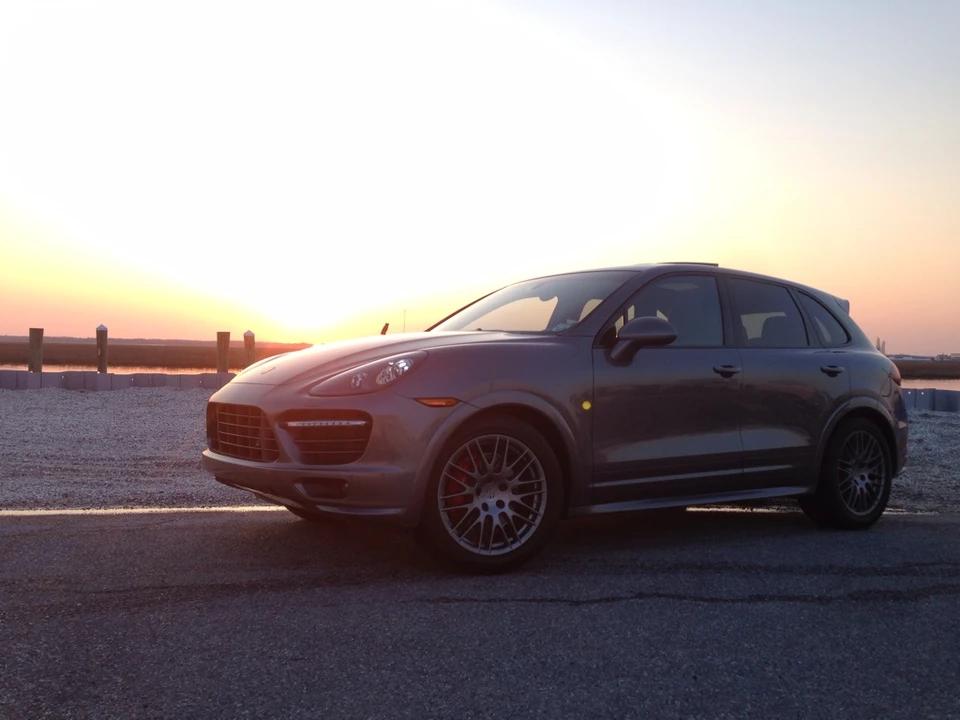 2013 Porsche 958 Cayenne GTS - Image 6 of 11