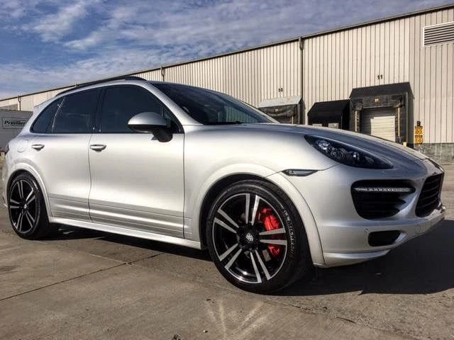 2013 Porsche 958 Cayenne GTS - Image 2 of 26