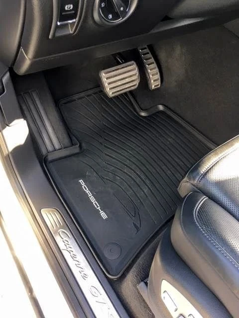 2013 Porsche 958 Cayenne GTS - Image 17 of 26