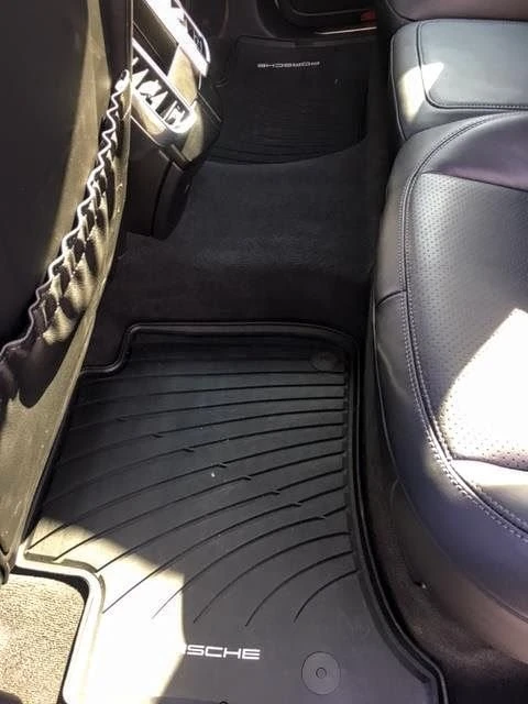 2013 Porsche 958 Cayenne GTS - Image 18 of 26