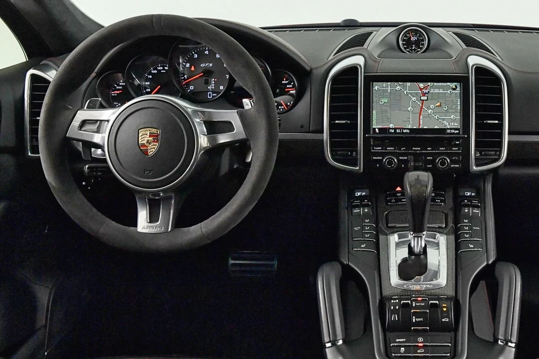 2013 Porsche 958 Cayenne GTS - Image 13 of 20