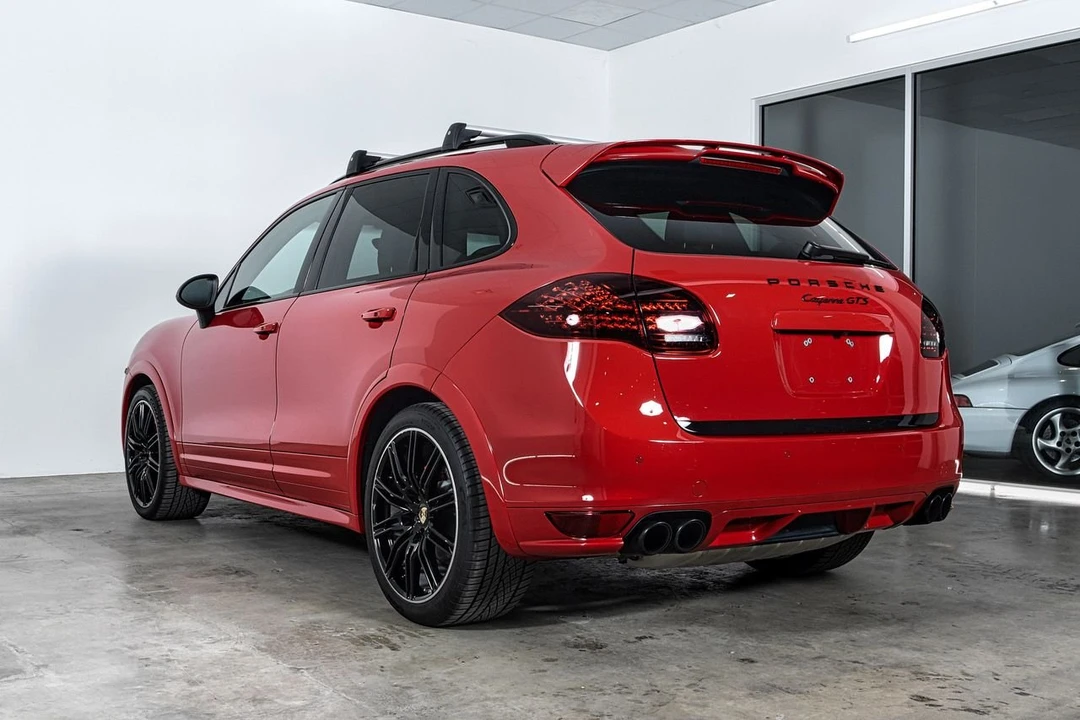 2013 Porsche 958 Cayenne GTS - Image 7 of 20