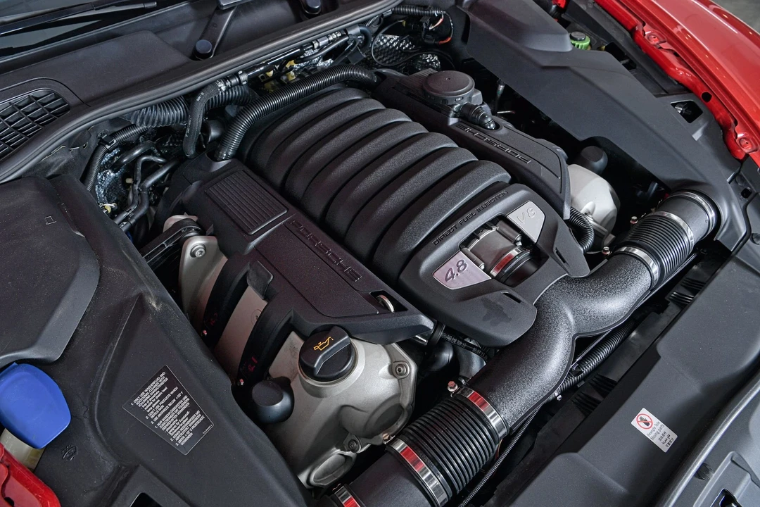 2013 Porsche 958 Cayenne GTS - Image 9 of 20