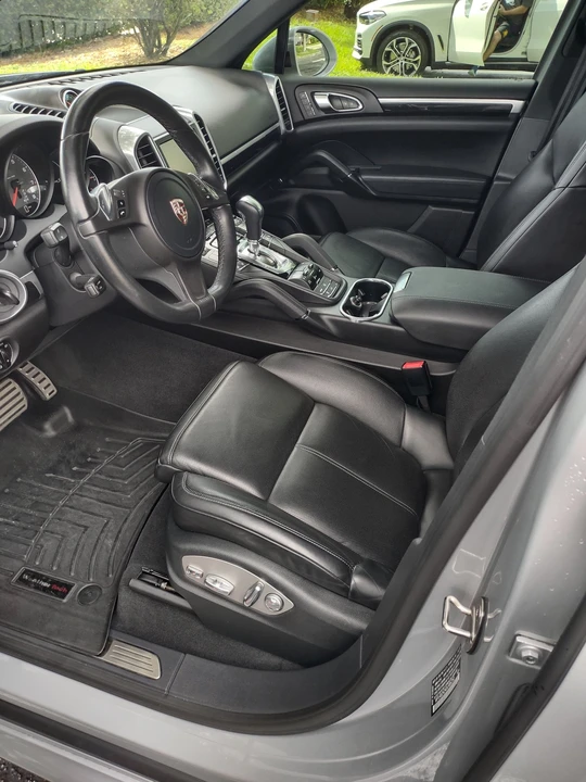 2013 Porsche 958 Cayenne S - Image 4 of 14