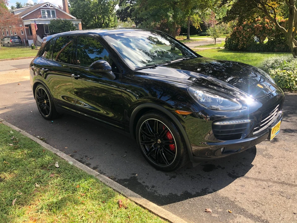 2013 Porsche 958 Cayenne Turbo - Image 4 of 10