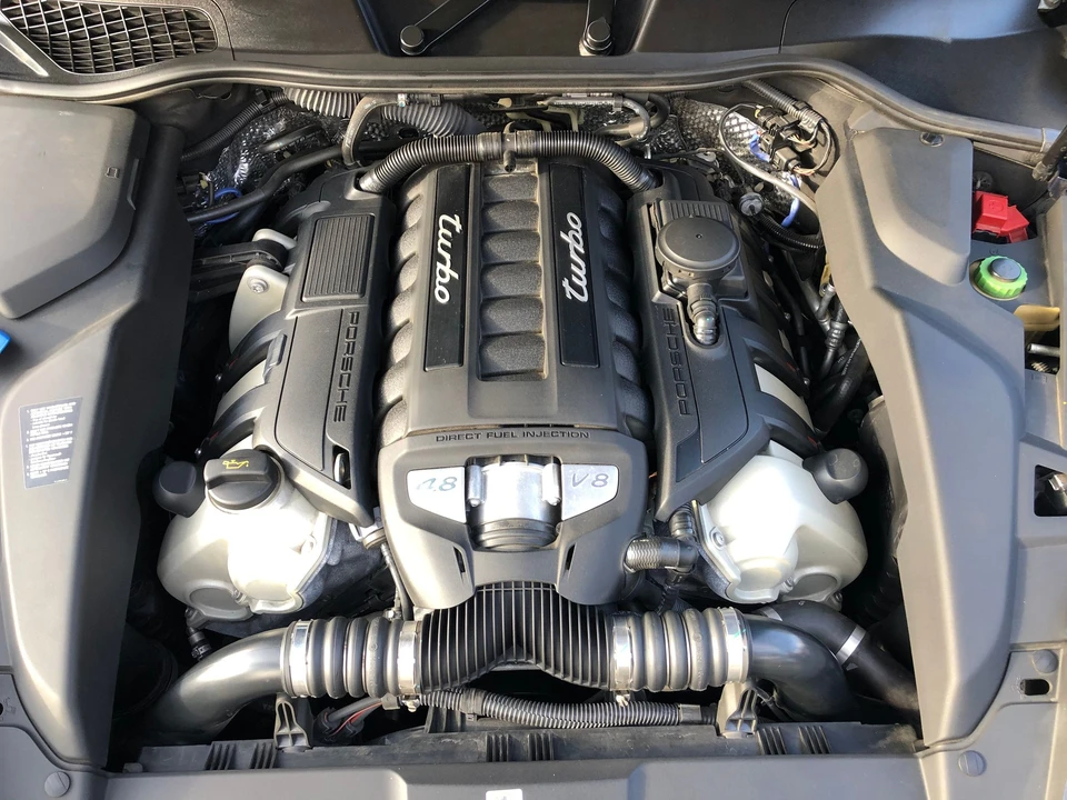 2013 Porsche 958 Cayenne Turbo - Image 11 of 16