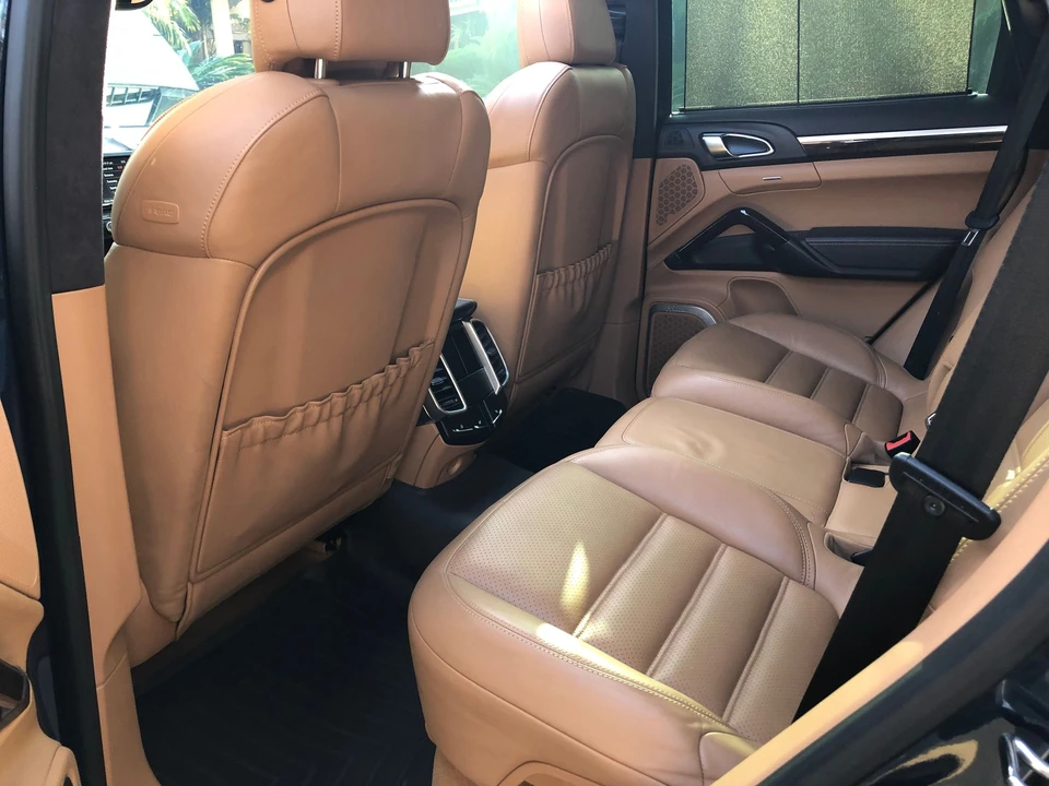 2013 Porsche 958 Cayenne Turbo - Image 10 of 16