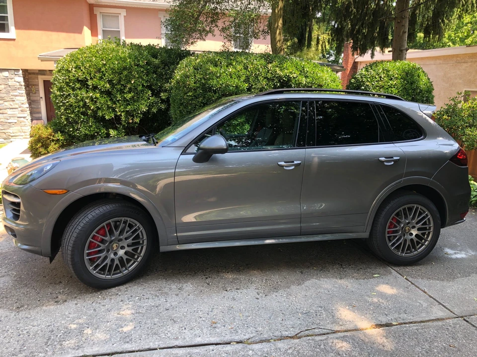 2013 Porsche 958 Cayenne Turbo - Image 4 of 31