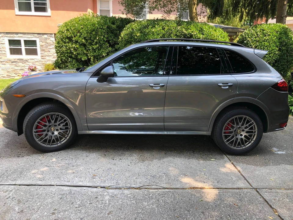 2013 Porsche 958 Cayenne Turbo - Image 5 of 31