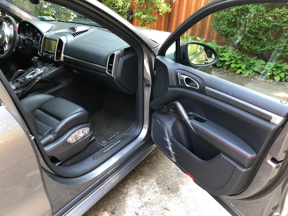 2013 Porsche 958 Cayenne Turbo - Image 31 of 31
