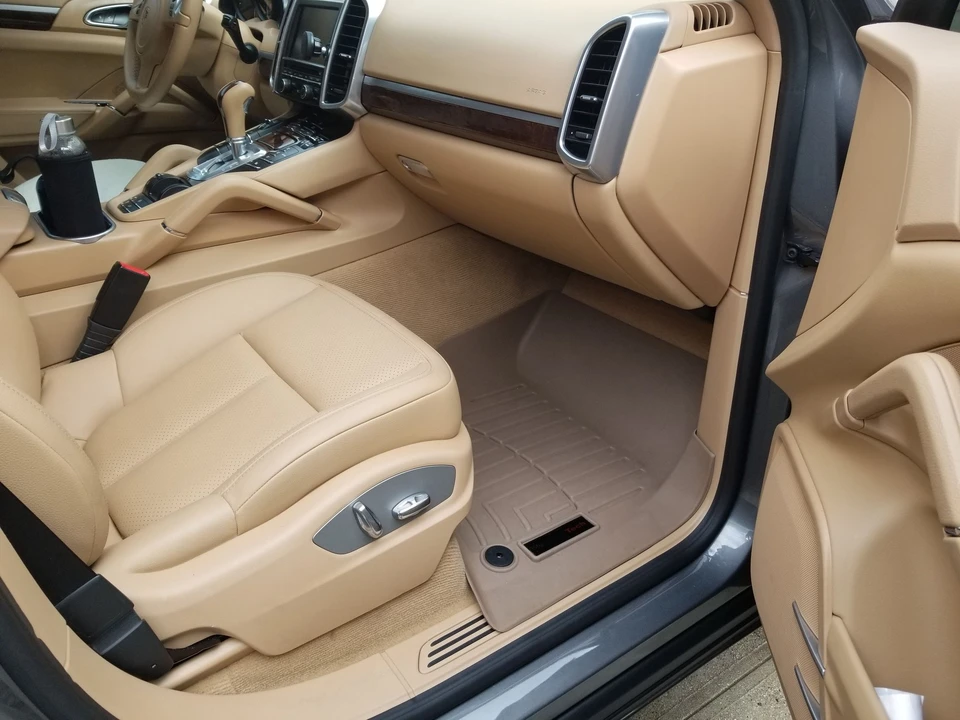 2013 Porsche 958 Cayenne - Image 3 of 20