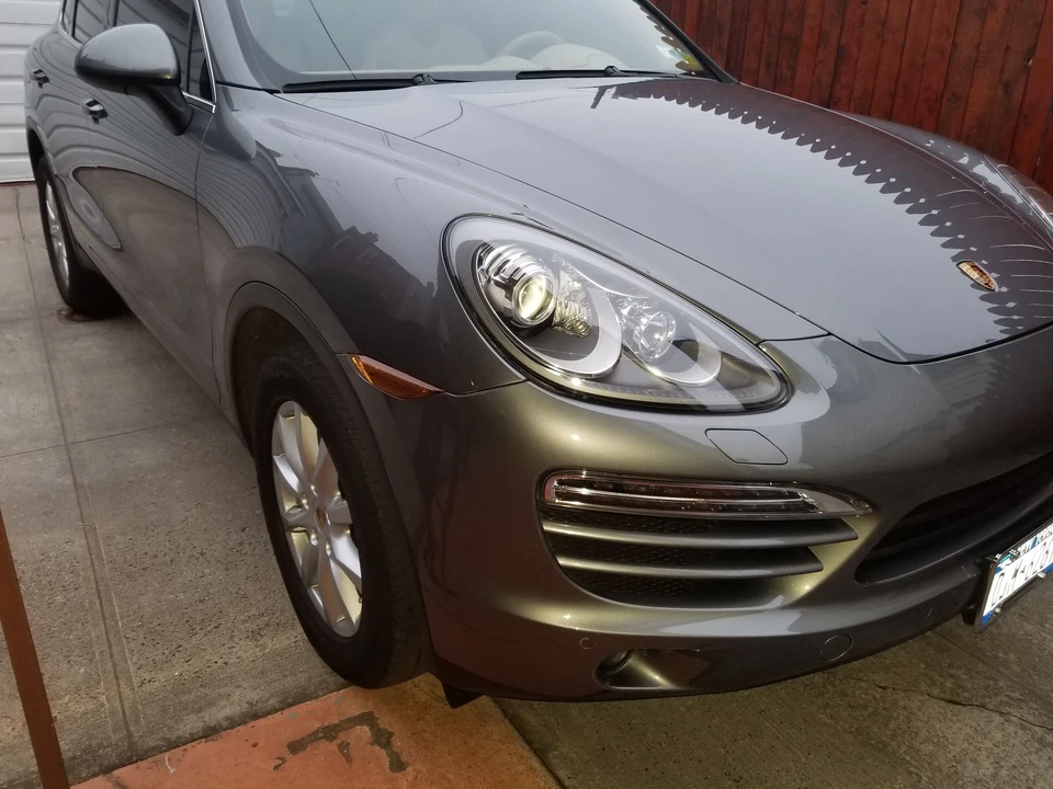 2013 Porsche 958 Cayenne - Image 10 of 20