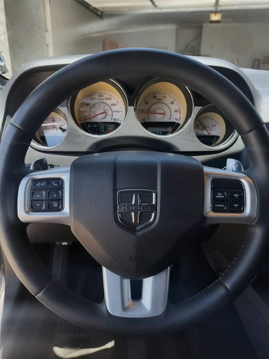 2013 Dodge Challenger 3rd Gen - Image 11 of 14