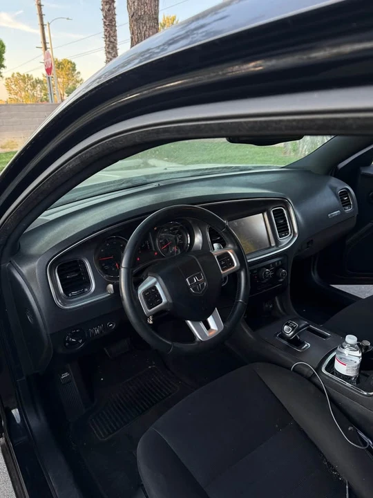 2013 Dodge Charger 7th Gen - Image 2 of 6