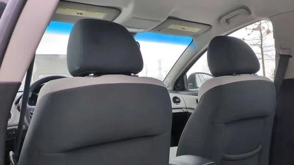 2013 Chevrolet Cruze - Image 14 of 16