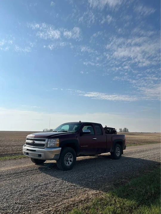 2013 Chevrolet Silverado 2nd Gen - Image 2 of 12