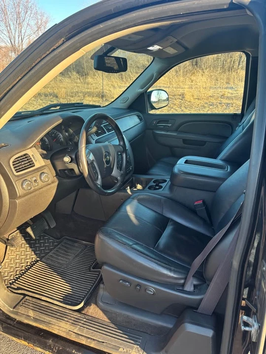2013 Chevrolet Silverado 2nd Gen - Image 2 of 19