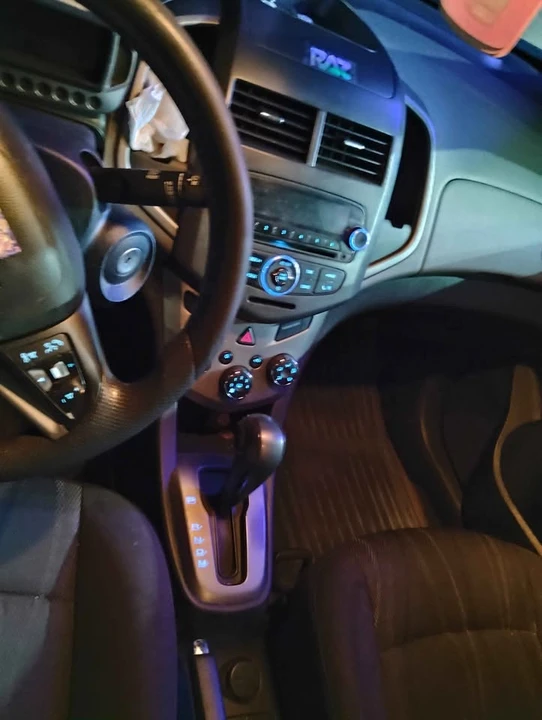 2013 Chevrolet Silverado 2nd Gen - Image 3 of 9