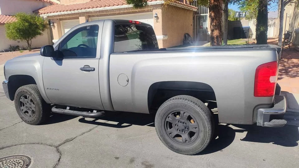 2013 Chevrolet Silverado 2nd Gen - Image 2 of 4