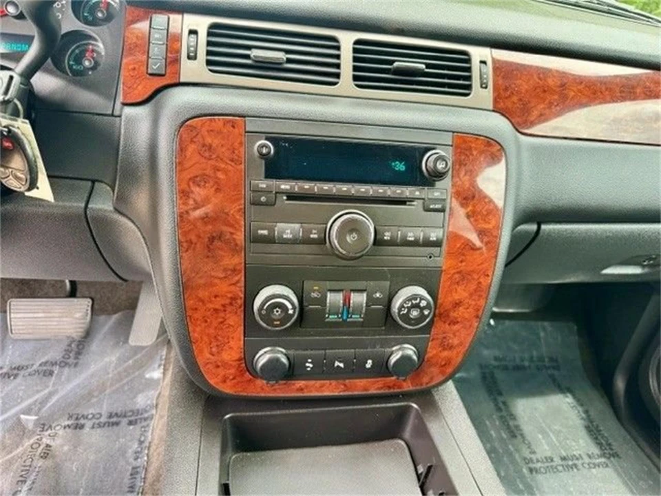 2013 Chevrolet Avalanche - Image 14 of 22