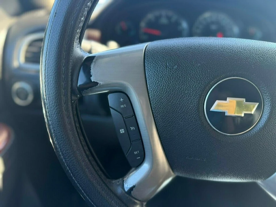 2013 Chevrolet Avalanche - Image 11 of 21