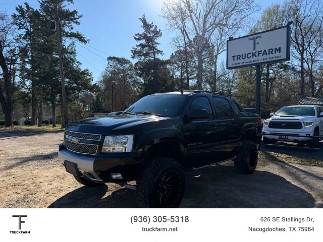 2013 Chevrolet Avalanche - Image 3 of 15