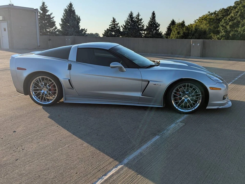 2013 Chevrolet Corvette C6 Z06 - Image 3 of 11