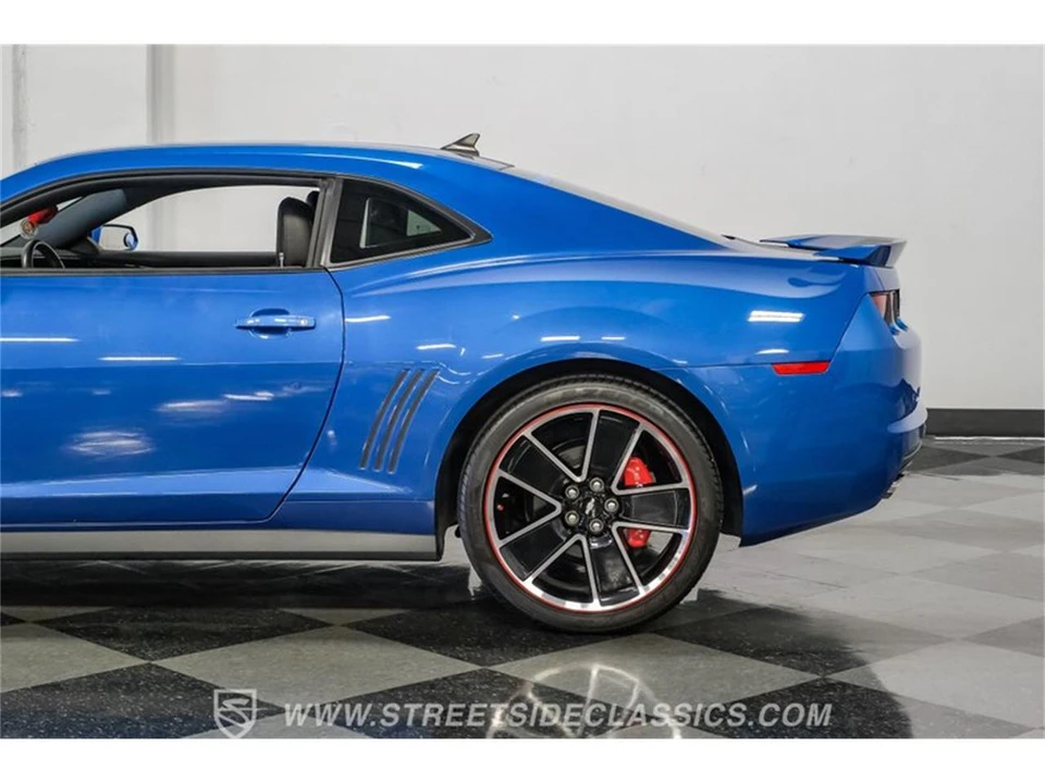 2013 Chevrolet Camaro 5th Gen - Image 24 of 31