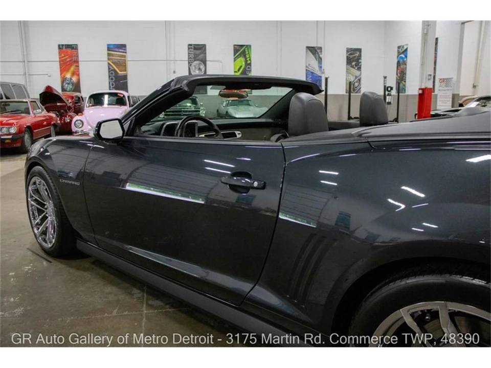 2013 Chevrolet Camaro 5th Gen - Image 23 of 31
