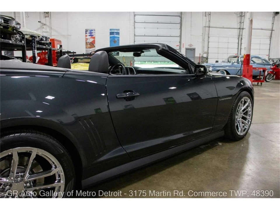 2013 Chevrolet Camaro 5th Gen - Image 24 of 31