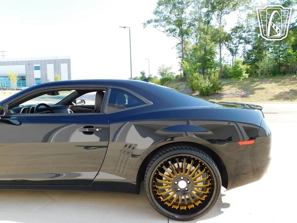 2013 Chevrolet Camaro SS 5th Gen - Image 19 of 21