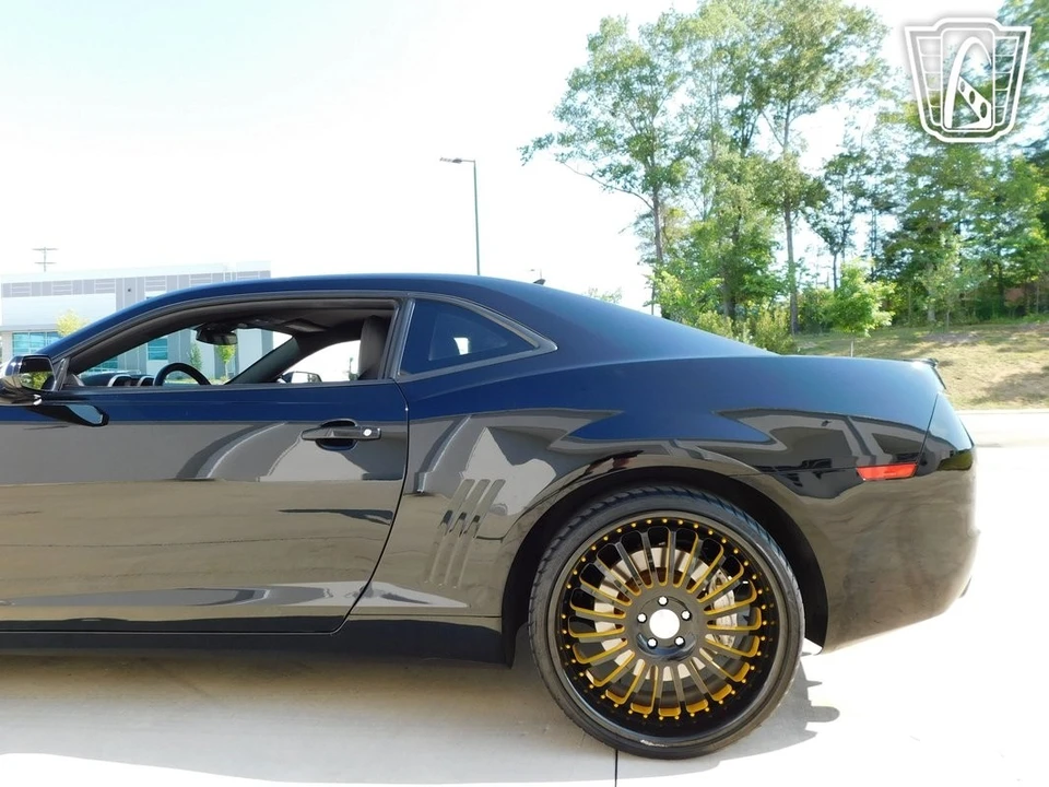 2013 Chevrolet Camaro SS 5th Gen - Image 18 of 21