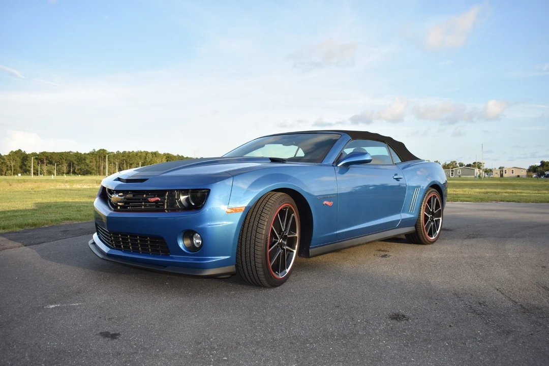 2013 Chevrolet Camaro SS 5th Gen - Image 2 of 31