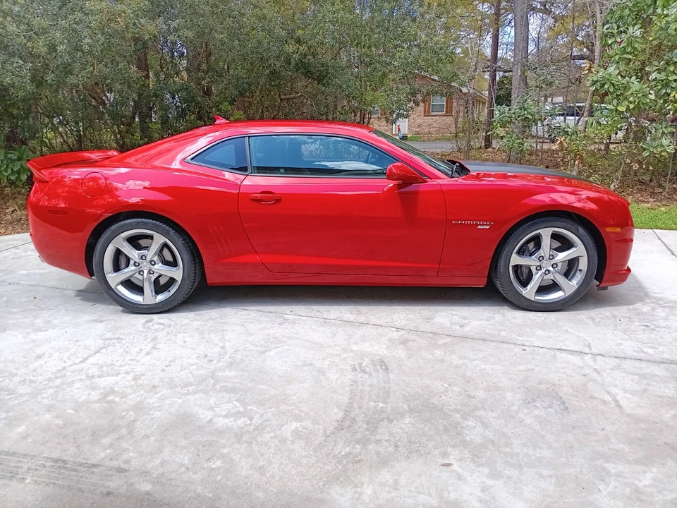 2013 Chevrolet Camaro SS 5th Gen - Image 10 of 12