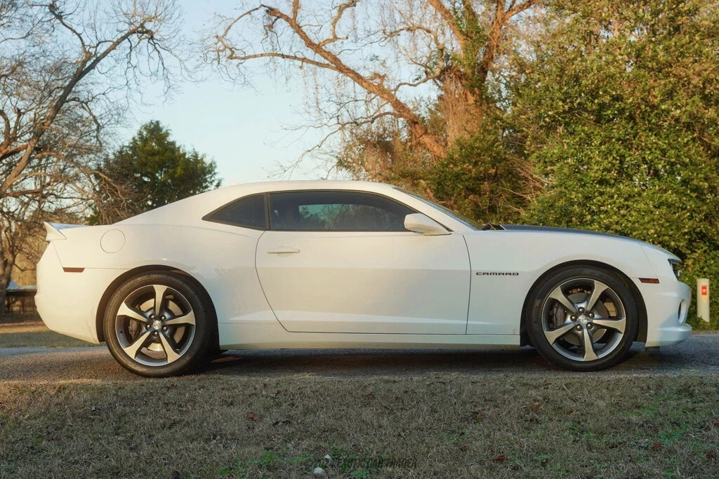 2013 Chevrolet Camaro SS 5th Gen - Image 9 of 12