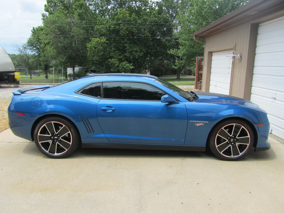 2013 Chevrolet Camaro SS 5th Gen - Image 18 of 31