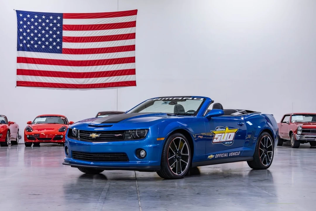 2013 Chevrolet Camaro SS 5th Gen - Image 25 of 31
