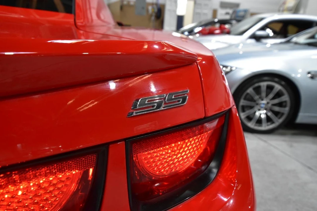 2013 Chevrolet Camaro SS 5th Gen - Image 8 of 31